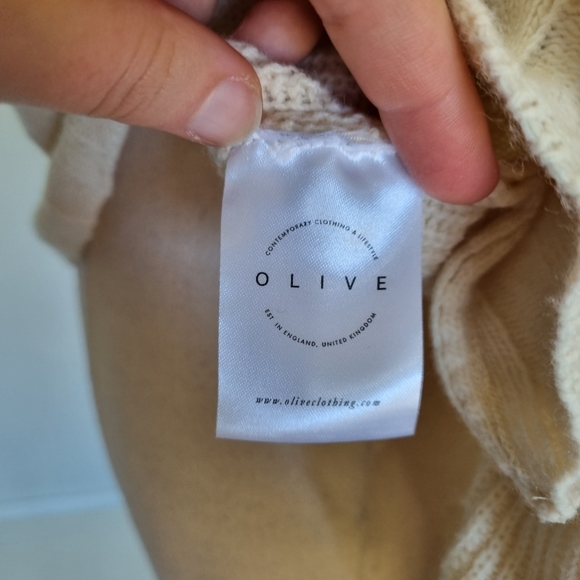 Olive Clothing Cream Wool Blend Rib Knit Collared Henley Cropped Jumper Size - Picture 7 of 8